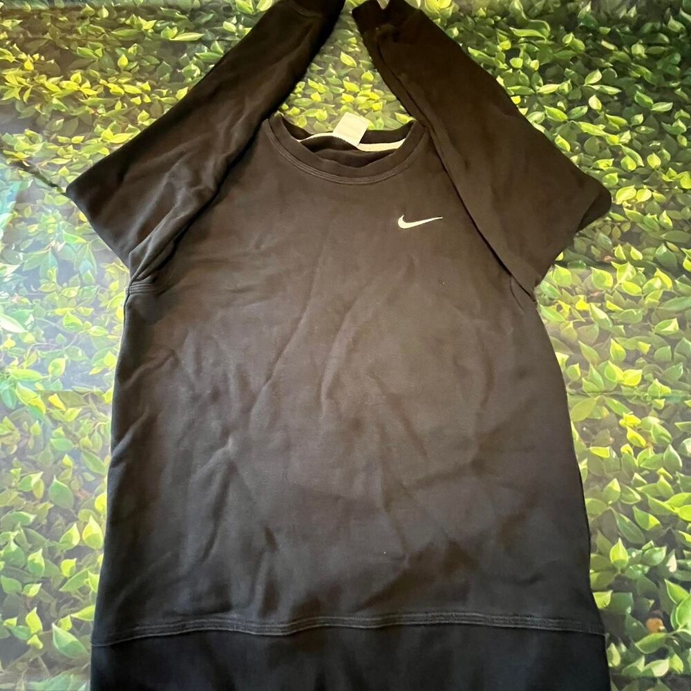 Nike Men's Black Sweatshirt